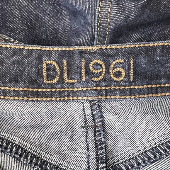 DL1961 Toni High Rise Cropped Jeans Dark Wash Crush Womens Size 26 - Picture 8 of 12